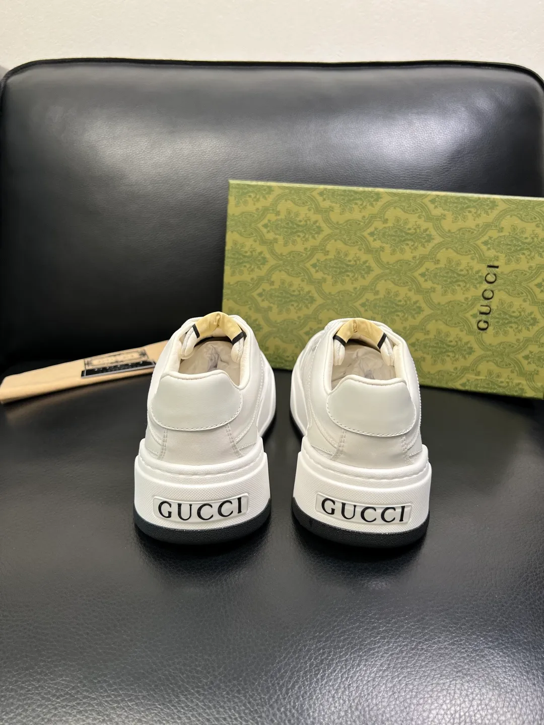 Men's shoes 💰820 Gucci high quality top crafts Gucci counter new original factory configuration, imported cowhide patchwork fabric from Italy, imported cowhide lining, breathable and comfortable, sole: original factory special supply original sole super comfortable, original factory and single goods, welcome to compare, code number 38-44 (customized 45 46)
